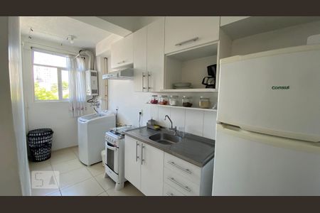 Apartamento à venda com 52m², 2 quartos e 1 vagaCozinha