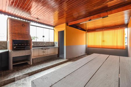 Casa à venda com 105m², 3 quartos e 2 vagasÁrea Social