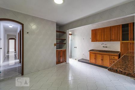 Casa à venda com 105m², 3 quartos e 2 vagasCozinha