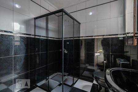 Casa à venda com 105m², 3 quartos e 2 vagasBanheiro da Suíte