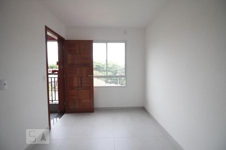 Sala de apartamento para alugar com 2 quartos, 45m² em Vila Clarice, São Paulo