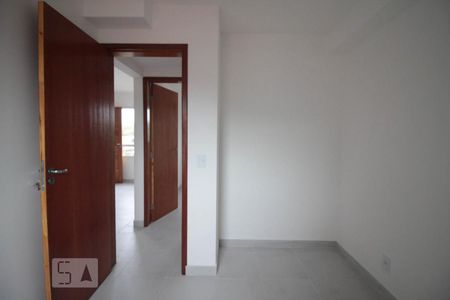 quarto 1 de apartamento para alugar com 2 quartos, 45m² em Vila Clarice, São Paulo