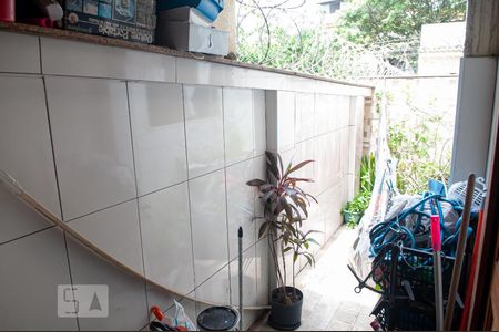 Casa à venda com 150m², 3 quartos e 1 vaga Casa à venda com 150m², 3 quartos e 1 vagaÁrea de Serviço