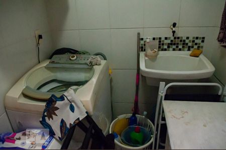 Casa à venda com 150m², 3 quartos e 1 vaga Casa à venda com 150m², 3 quartos e 1 vagaÁrea de Serviço