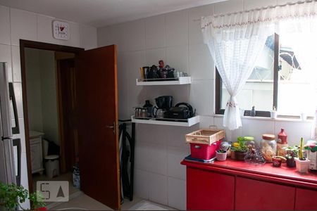 Casa à venda com 150m², 3 quartos e 1 vaga Casa à venda com 150m², 3 quartos e 1 vagaCozinha