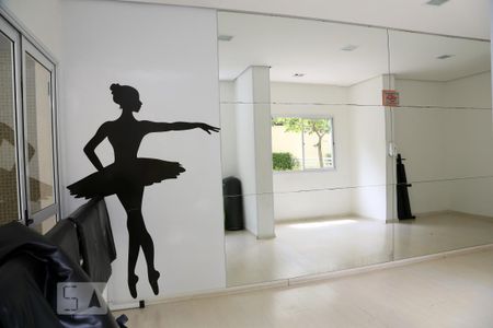 Apartamento para alugar com 50m², 2 quartos e 1 vagaÁrea Comum - Academia