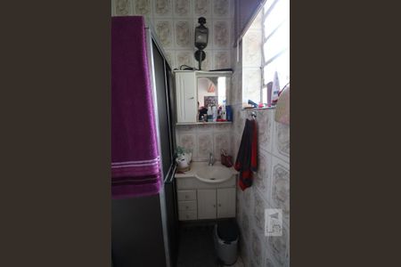 Casa à venda com 650m², 5 quartos e 6 vagasBanheiro da Suíte 1