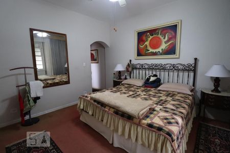 Casa à venda com 650m², 5 quartos e 6 vagasSuíte 2