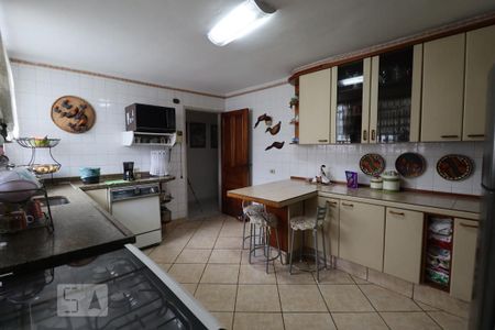 Casa à venda com 650m², 5 quartos e 6 vagasCozinha