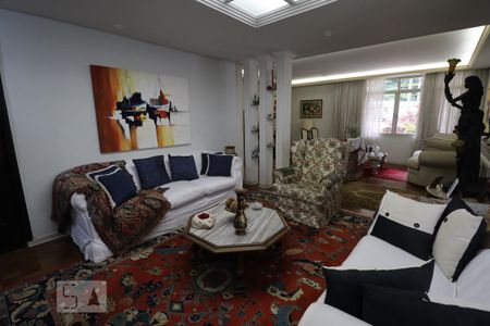 Sala de casa à venda com 5 quartos, 650m² em Sumaré, São Paulo
