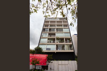Apartamento à venda com 37m², 1 quarto e 1 vaga Apartamento à venda com 37m², 1 quarto e 1 vagaFachada
