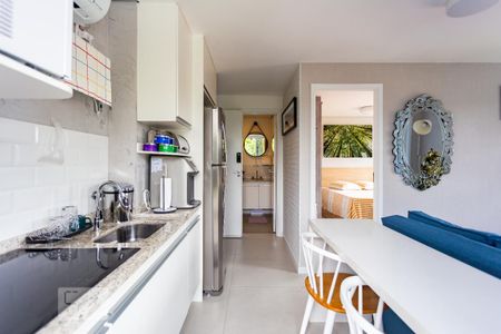 Apartamento à venda com 37m², 1 quarto e 1 vaga Apartamento à venda com 37m², 1 quarto e 1 vagaCozinha