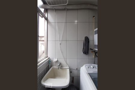 Apartamento à venda com 70m², 2 quartos e 1 vaga Apartamento à venda com 70m², 2 quartos e 1 vagaÁrea de Serviço