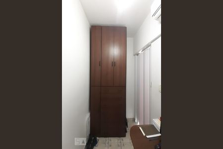 Apartamento à venda com 70m², 2 quartos e 1 vaga Apartamento à venda com 70m², 2 quartos e 1 vagaQuarto de Serviço