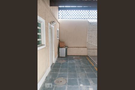 Casa à venda com 118m², 2 quartos e 1 vagaGaragem