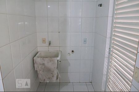 Casa à venda com 118m², 2 quartos e 1 vagaÁrea de Serviço