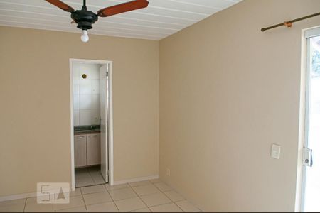 Casa à venda com 118m², 2 quartos e 1 vagaSuíte 2