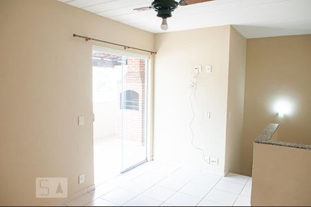 Casa à venda com 118m², 2 quartos e 1 vagaSuíte 2