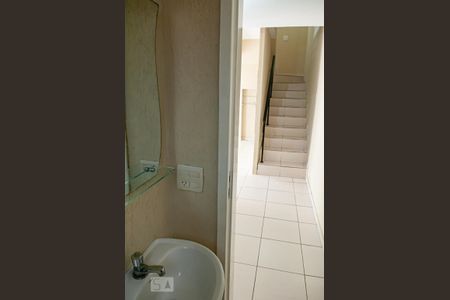 Casa à venda com 118m², 2 quartos e 1 vagaLavabo