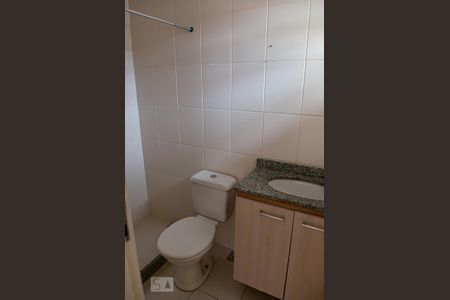 Casa à venda com 118m², 2 quartos e 1 vagaBanheiro da Suíte 2