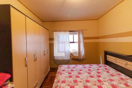 Casa à venda com 174m², 3 quartos e 5 vagas Casa à venda com 174m², 3 quartos e 5 vagasSuíte