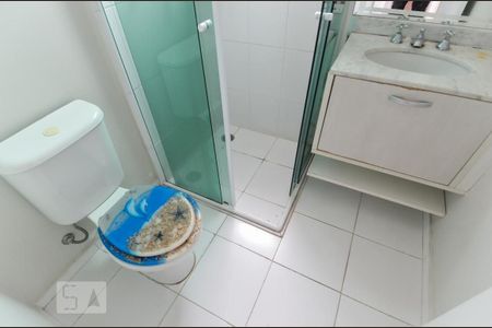 Apartamento para alugar com 59m², 2 quartos e 1 vaga Apartamento para alugar com 59m², 2 quartos e 1 vagaBanheiro