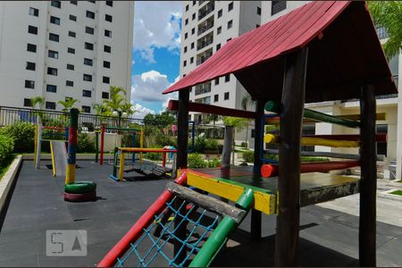 Apartamento para alugar com 59m², 2 quartos e 1 vaga Apartamento para alugar com 59m², 2 quartos e 1 vagaÁrea Comum - Playground