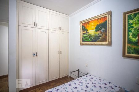 Apartamento à venda com 150m², 4 quartos e 2 vagasQuarto 2