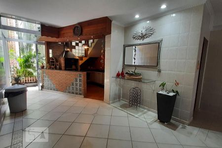 Casa à venda com 350m², 4 quartos e 4 vagasArea Gourmet