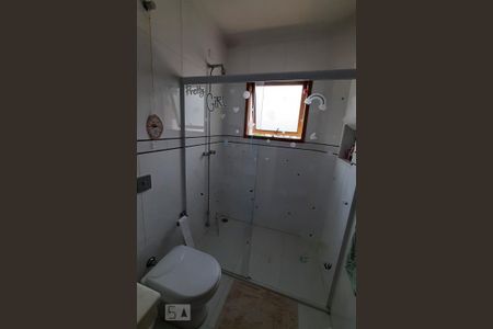 Casa à venda com 350m², 4 quartos e 4 vagasBanheiro Suite 2