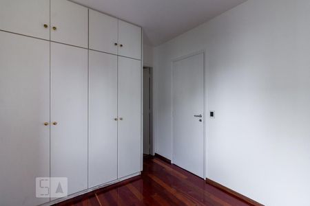 Quarto de apartamento à venda com 1 quarto, 89m² em Indianópolis, São Paulo