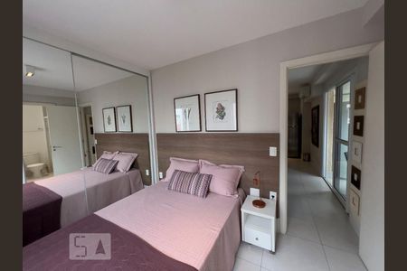 Studio à venda com 52m², 1 quarto e 1 vaga Studio à venda com 52m², 1 quarto e 1 vagaSuíte