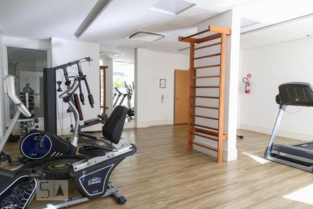 Studio à venda com 52m², 1 quarto e 1 vaga Studio à venda com 52m², 1 quarto e 1 vagaÁrea comum - Academia