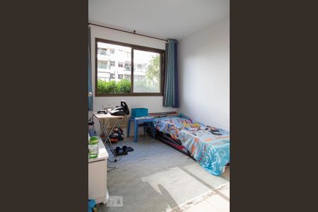 Apartamento à venda com 130m², 3 quartos e 1 vagaQuarto 2