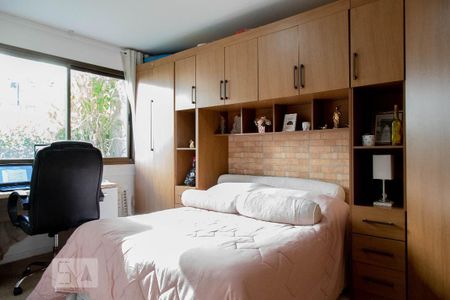 Apartamento à venda com 130m², 3 quartos e 1 vagaSuíte 