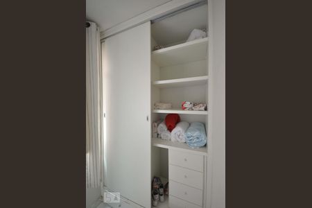 Apartamento à venda com 33m², 1 quarto e sem vaga Apartamento à venda com 33m², 1 quarto e sem vagaQuarto