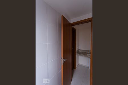 Apartamento para alugar com 120m², 4 quartos e 4 vagasBanheiro da Semi-Suíte 1 e 2