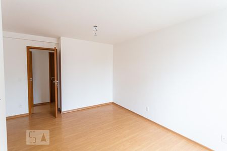 Suíte 1 de apartamento para alugar com 4 quartos, 120m² em Santo Antônio, Belo Horizonte