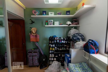 Quarto 1 de apartamento à venda com 3 quartos, 224m² em Tijuca, Rio de Janeiro