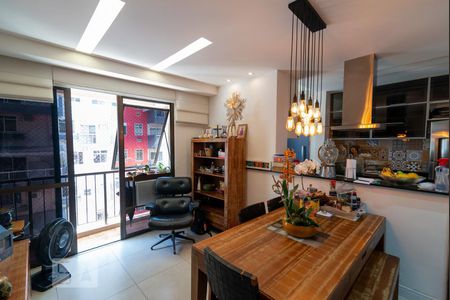 Sala de apartamento à venda com 3 quartos, 224m² em Tijuca, Rio de Janeiro