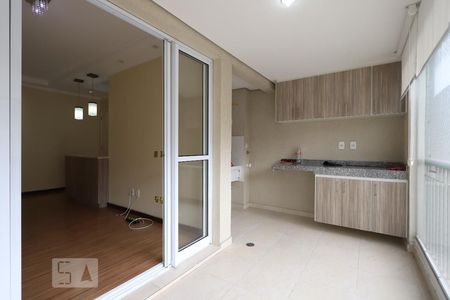 Sacada de apartamento à venda com 3 quartos, 70m² em Moinho Velho, São Paulo