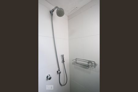 Apartamento à venda com 70m², 3 quartos e 2 vagas Apartamento à venda com 70m², 3 quartos e 2 vagasSuíte Banheiro