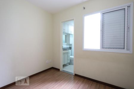 Apartamento à venda com 70m², 3 quartos e 2 vagas Apartamento à venda com 70m², 3 quartos e 2 vagasSuíte