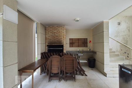 Apartamento à venda com 70m², 3 quartos e 2 vagas Apartamento à venda com 70m², 3 quartos e 2 vagasÁrea comum - Churrasqueira