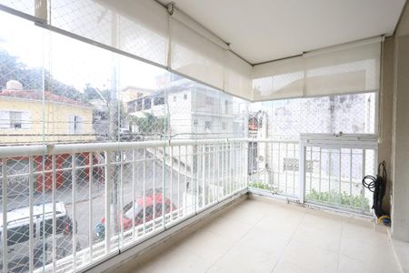 Sacada de apartamento à venda com 3 quartos, 70m² em Moinho Velho, São Paulo