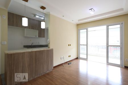 Sala de apartamento à venda com 3 quartos, 70m² em Moinho Velho, São Paulo