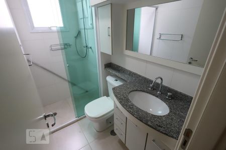 Apartamento à venda com 70m², 3 quartos e 2 vagas Apartamento à venda com 70m², 3 quartos e 2 vagasBanheiro