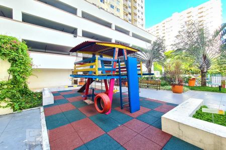 Apartamento para alugar com 59m², 2 quartos e 1 vaga Apartamento para alugar com 59m², 2 quartos e 1 vagaÁrea Comum - Playground