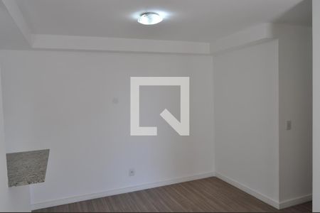 Apartamento à venda com 2 quartos, 59m² em Del Castilho, Rio de Janeiro