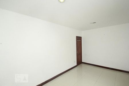 Casa à venda com 350m², 5 quartos e 1 vagaQuarto 6
